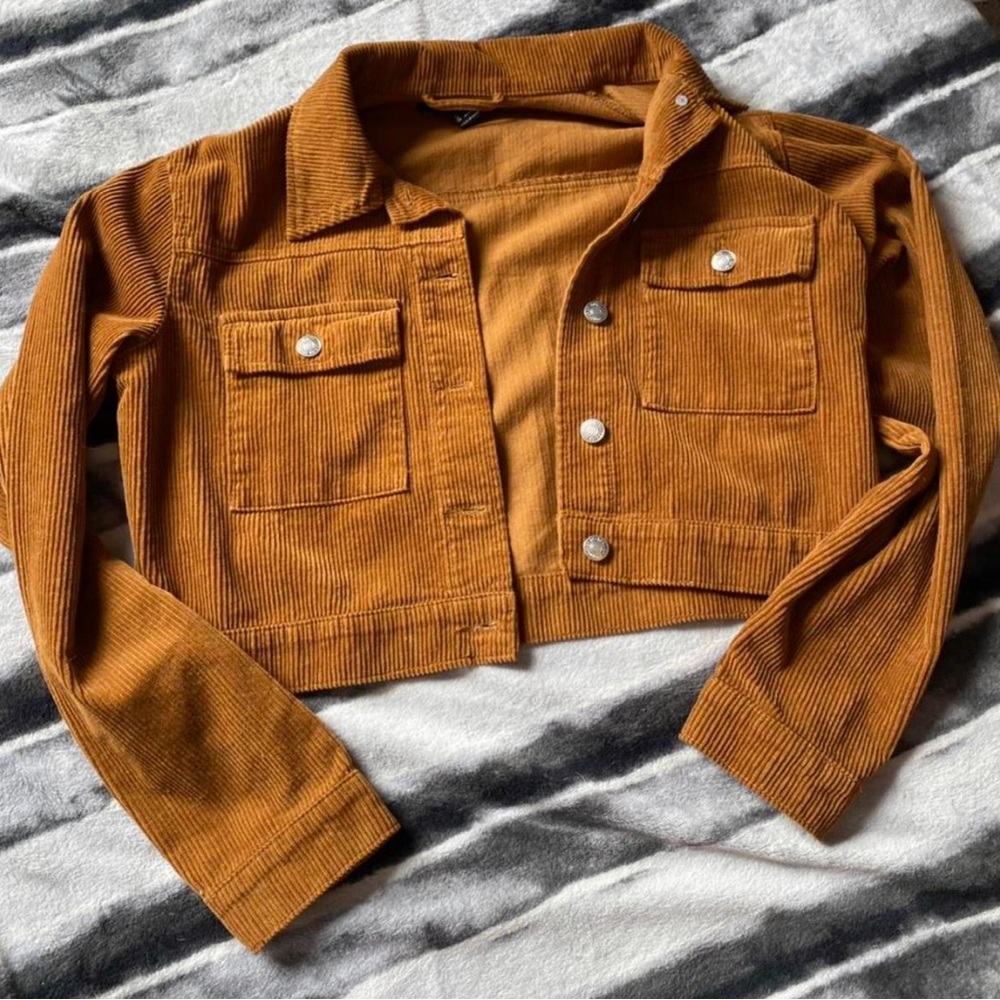 brown cropped jacket